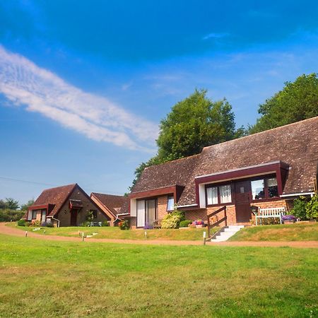 Glyndley Manor Cottages Поулгейт Екстериор снимка