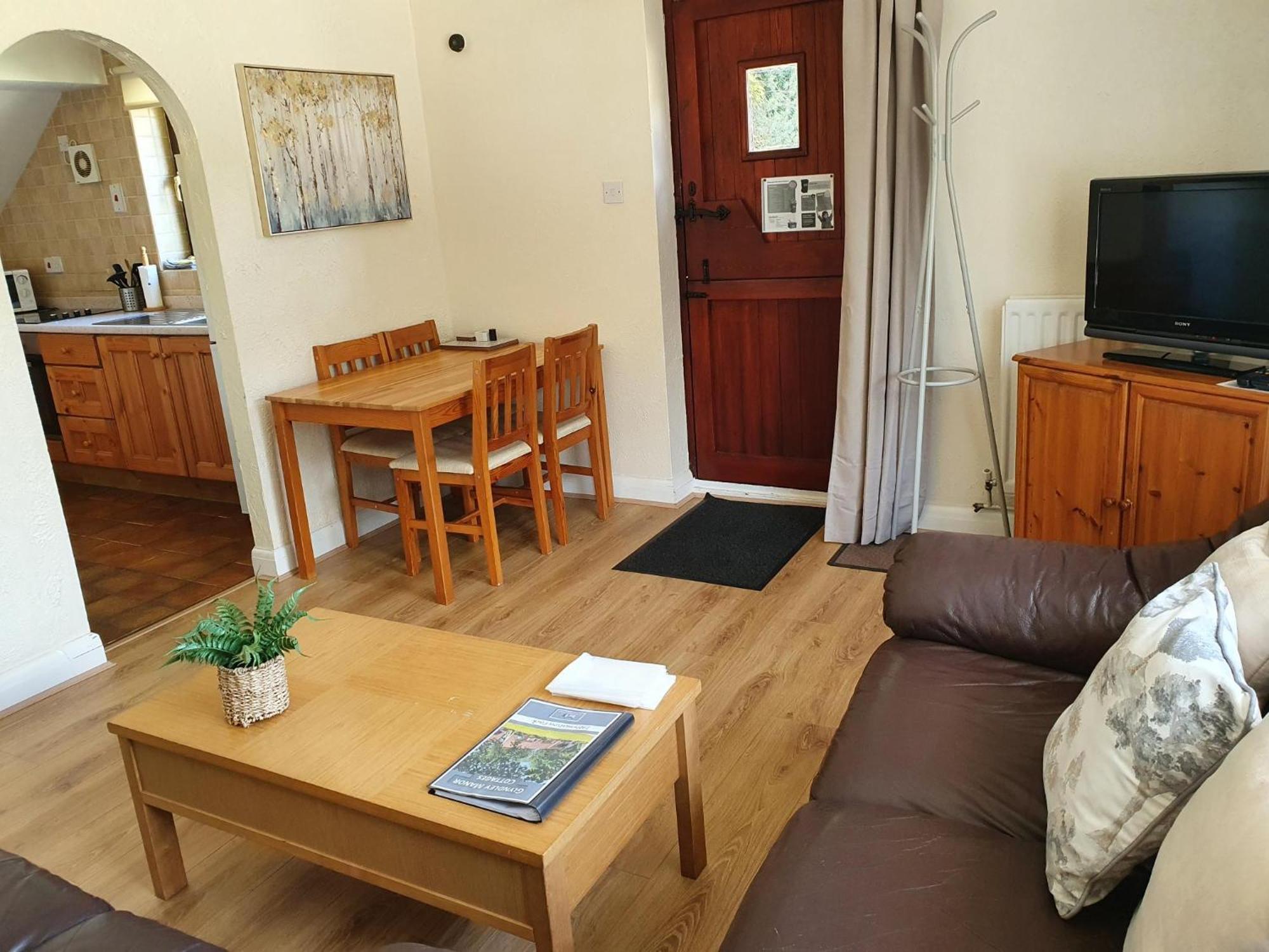 Glyndley Manor Cottages Поулгейт Стая снимка