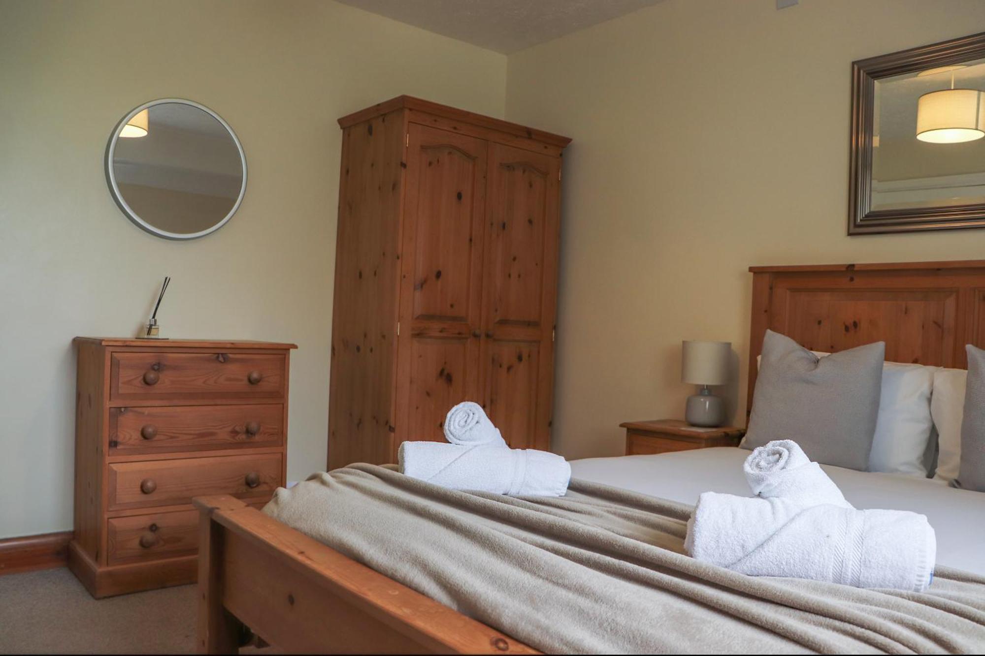 Glyndley Manor Cottages Поулгейт Екстериор снимка
