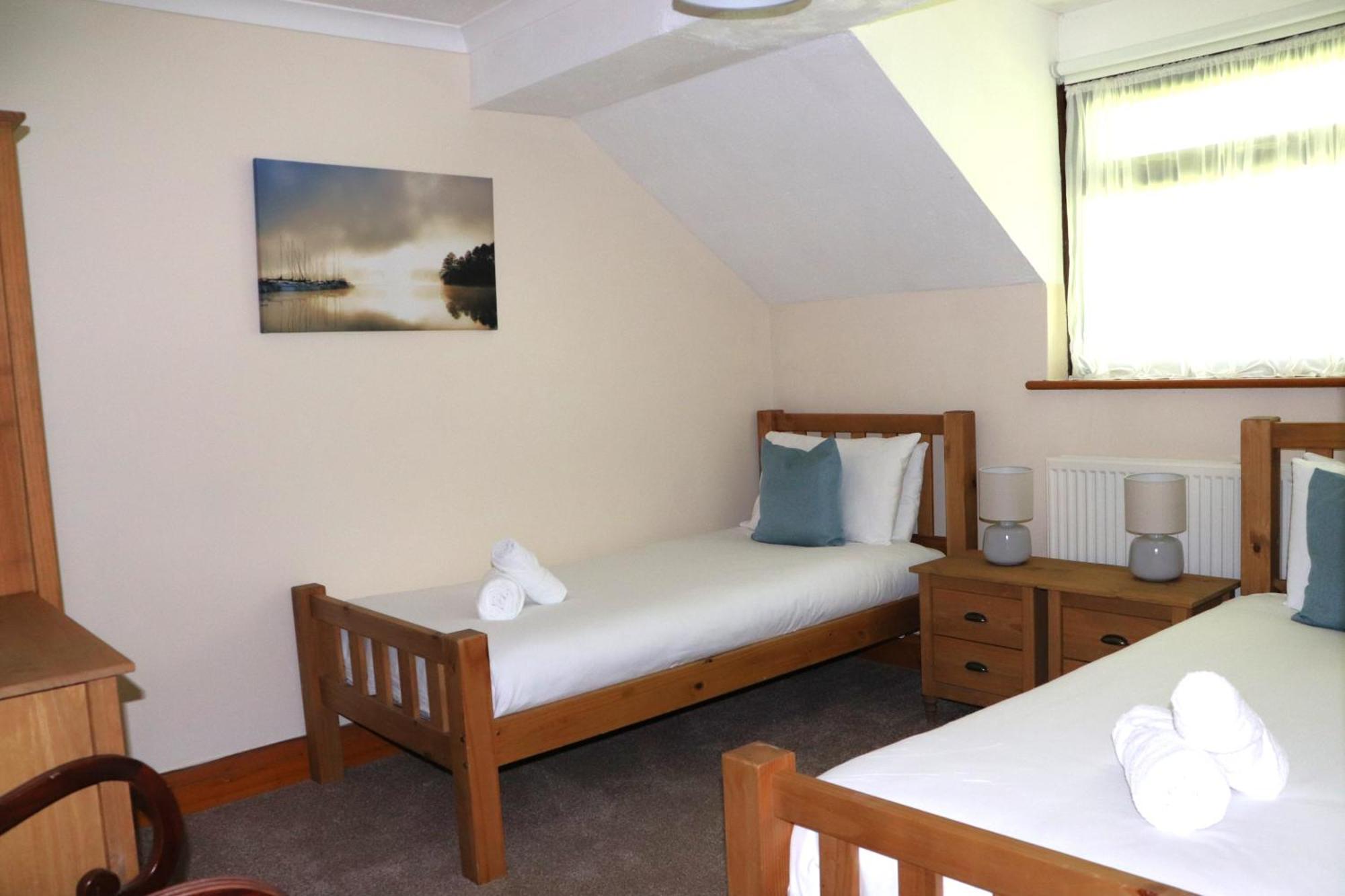Glyndley Manor Cottages Поулгейт Екстериор снимка