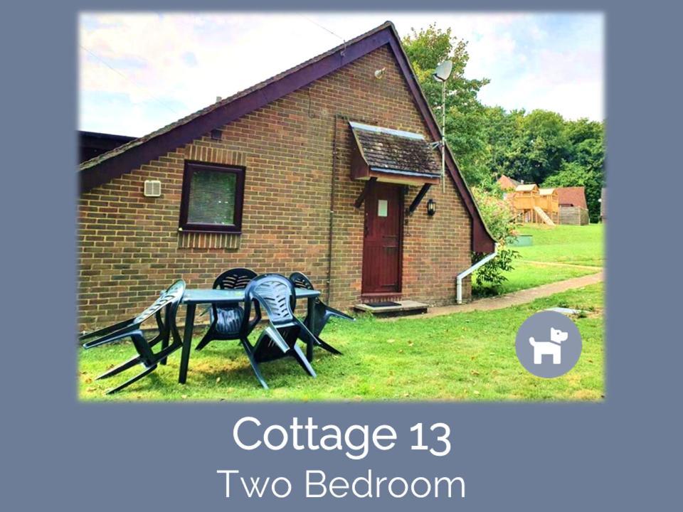 Glyndley Manor Cottages Поулгейт Екстериор снимка